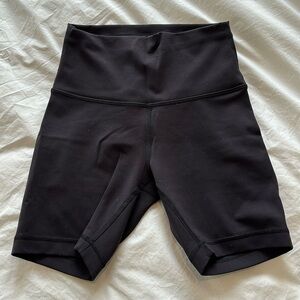 Lululemon wunder under biker shorts